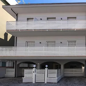 Casa Plauto Con Grande Bellaria-Igea Marina