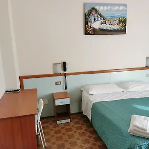 Garni Edward Bellaria-Igea Marina